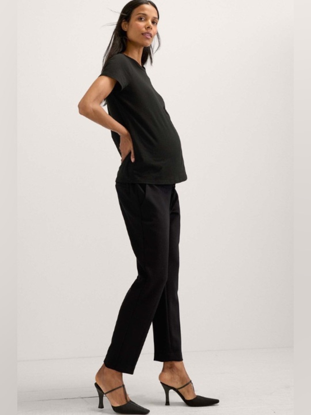 The HATCH Maternity Suit Pant - Black Size: Small (Hatch Size: 1 or US 2-4) - Picture 4 of 10